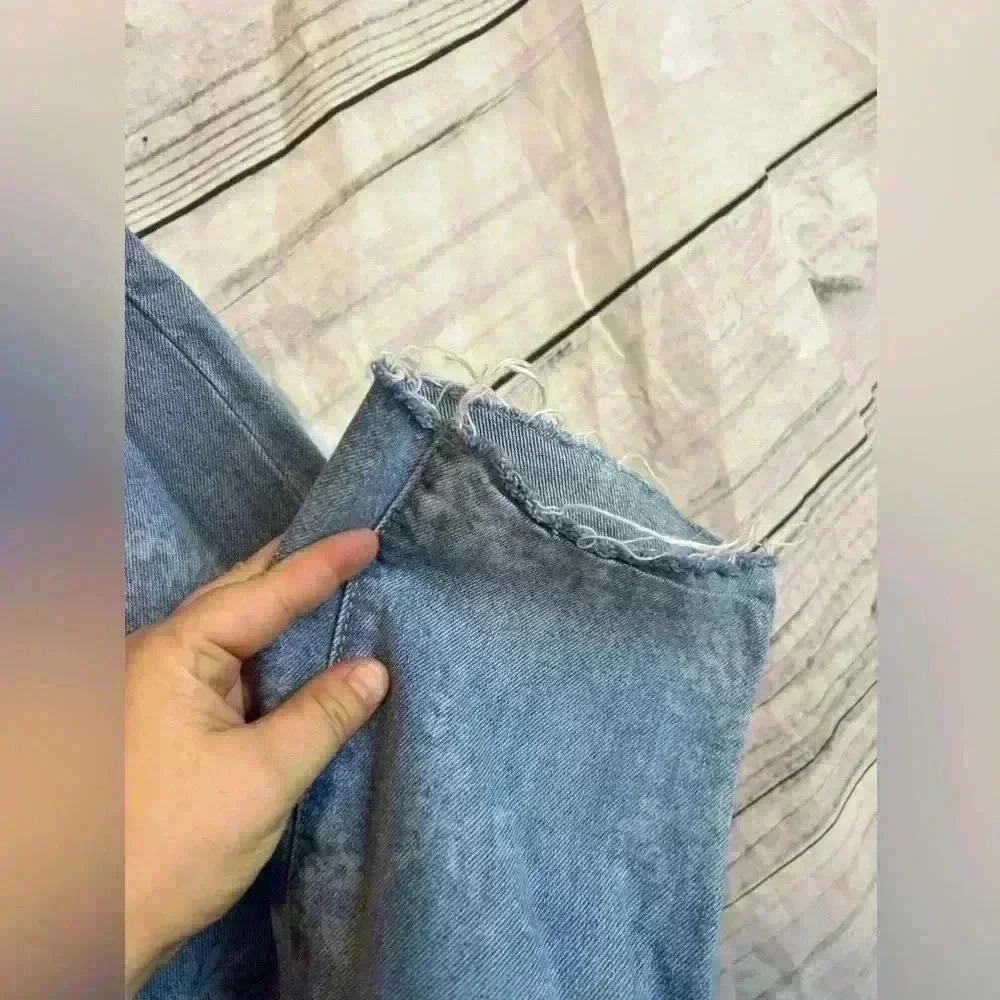 Universal thread boyfriend patterned jeans - image 2